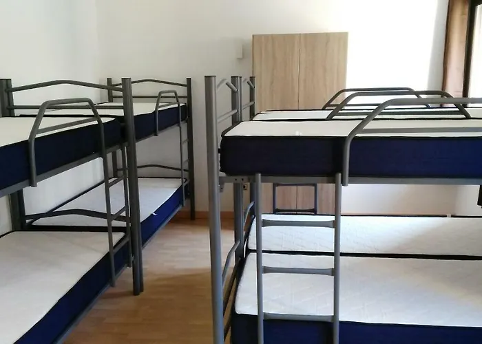 Hostel De Benabarre-calumet Benabarre